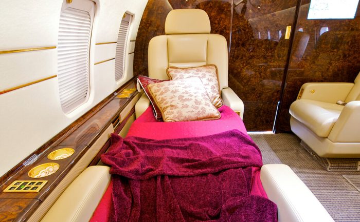 A more relaxed cabin layout in the Challenger 605